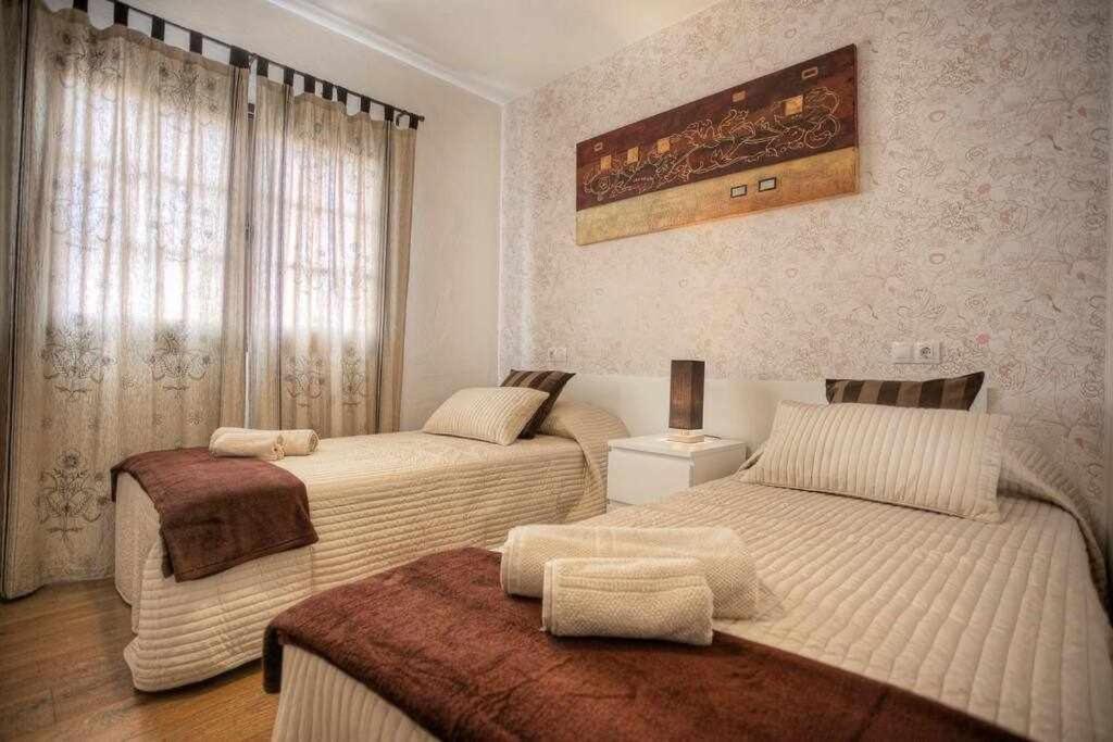 Villa cobas con piscina y privada Triquivijate Exterior foto