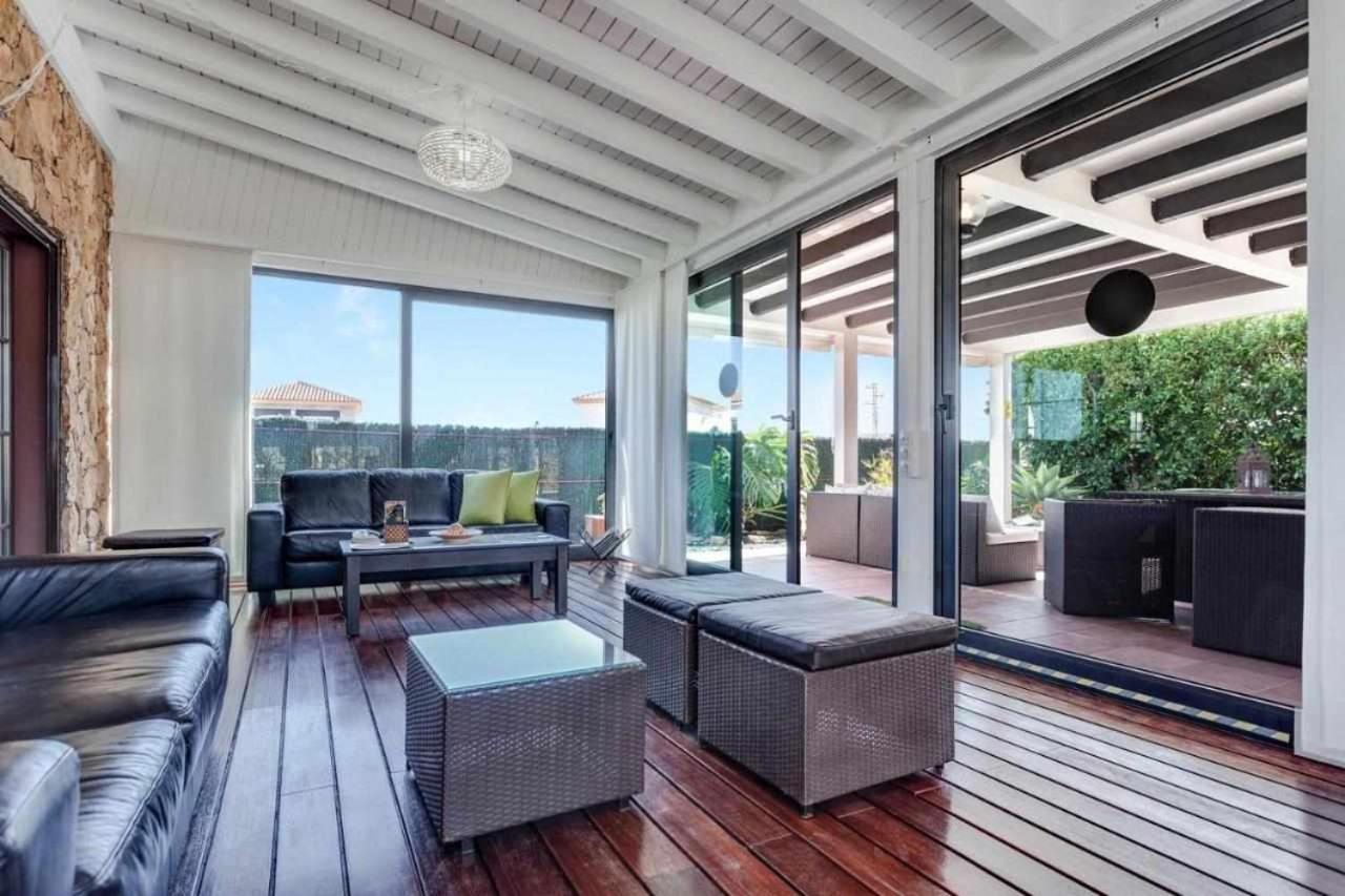 Villa cobas con piscina y privada Triquivijate Exterior foto
